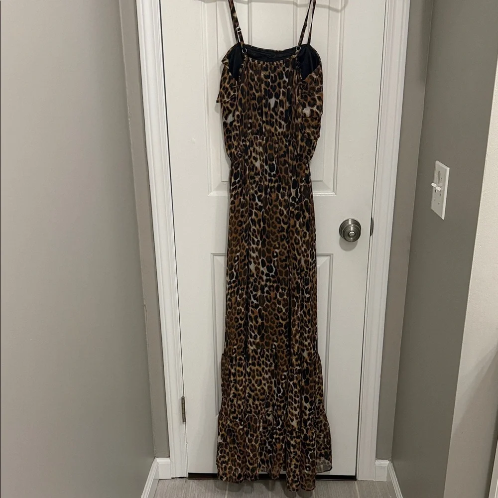 Express Leopard Ruffle Maxi Dress - Picture 4 of 5